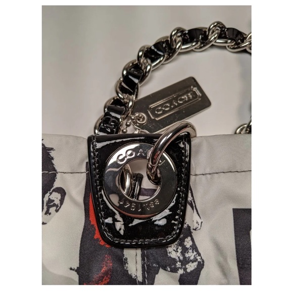 Limited Edition UFC x Coach collab - Picture 5 of 15